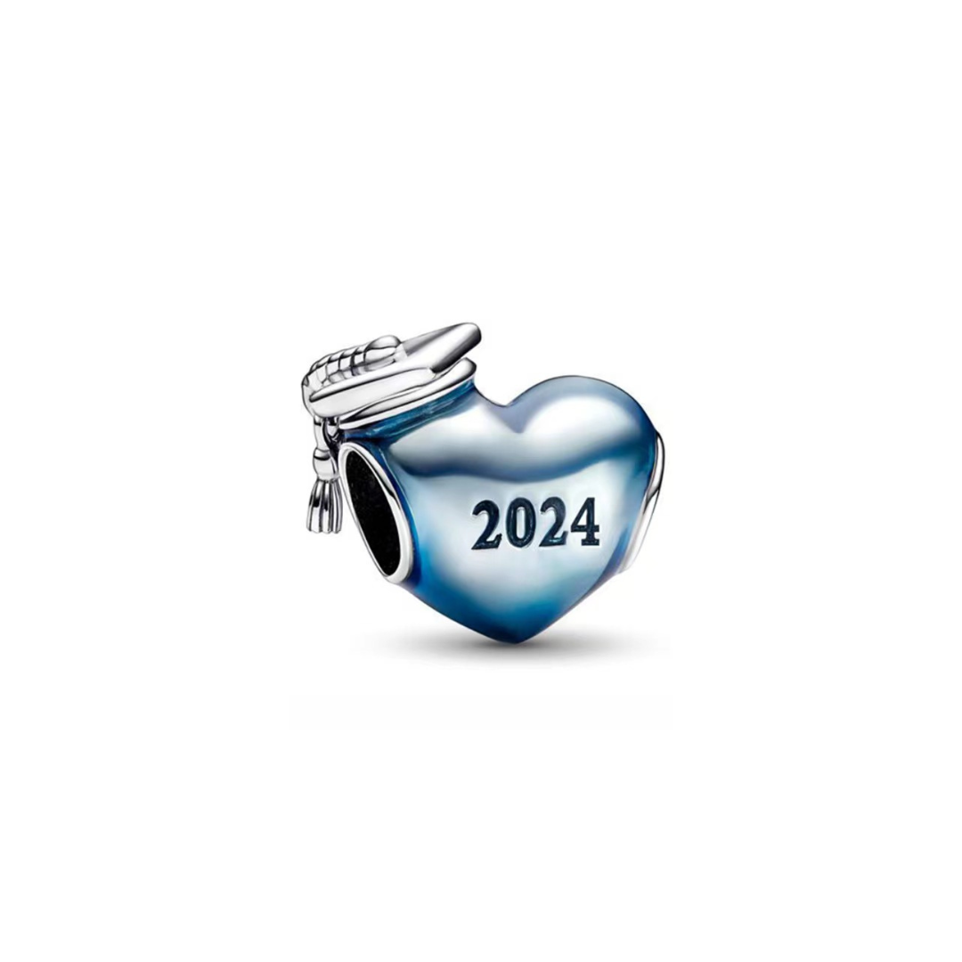 Mavi 2024 Mezuniyet Kalp Tılsımı