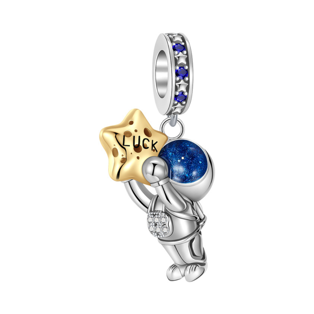 Şanslı Astronot Sarkma Tılsımı