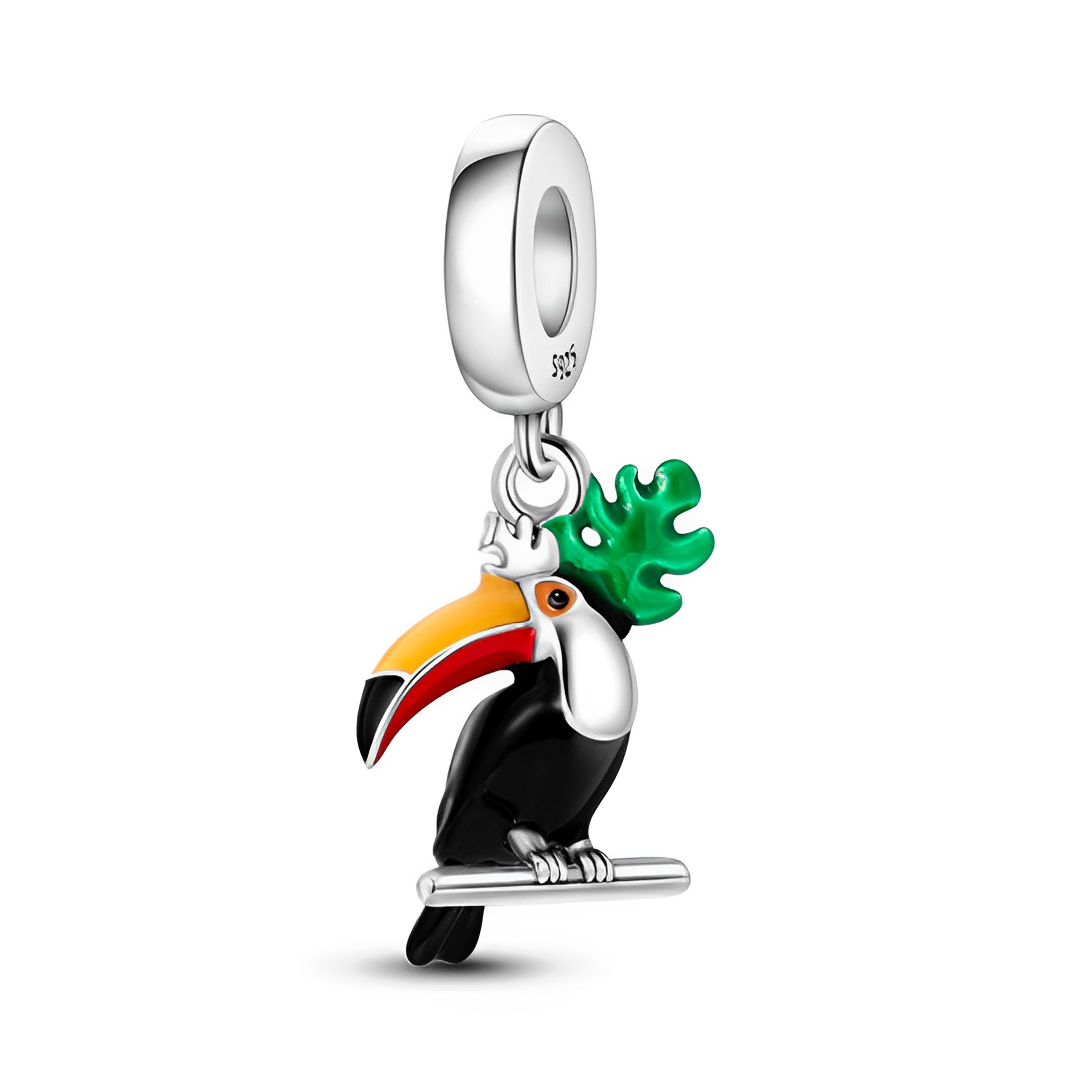 Canlı Tukan Sarkan Charm