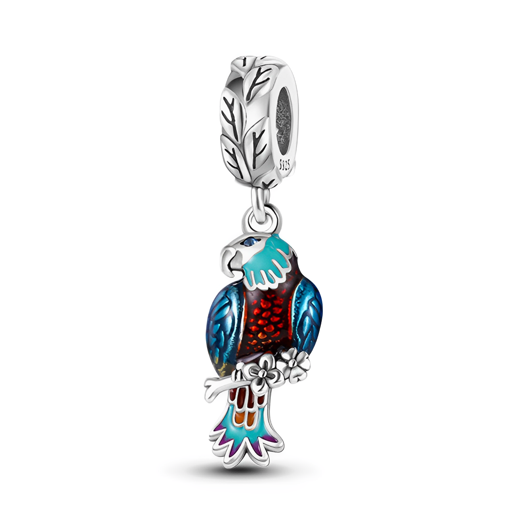 Majestic Kartal Sarkan Charm
